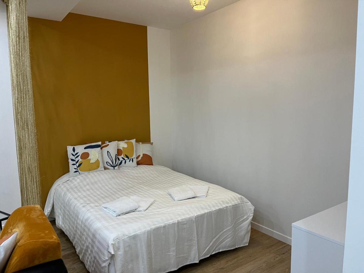 Appartement Luxe Jaune Saint-Etienne  Zewnętrze zdjęcie