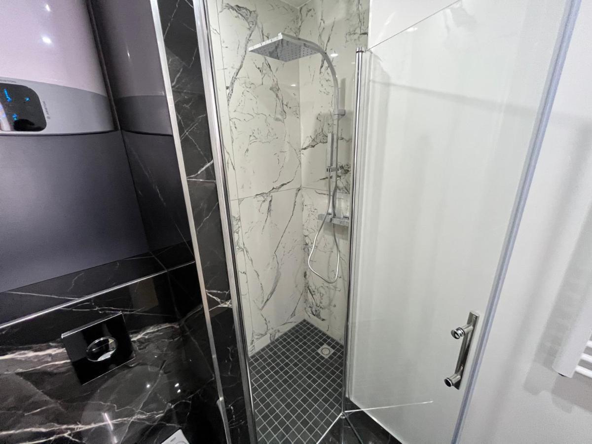 Appartement Luxe Jaune Saint-Etienne  Zewnętrze zdjęcie