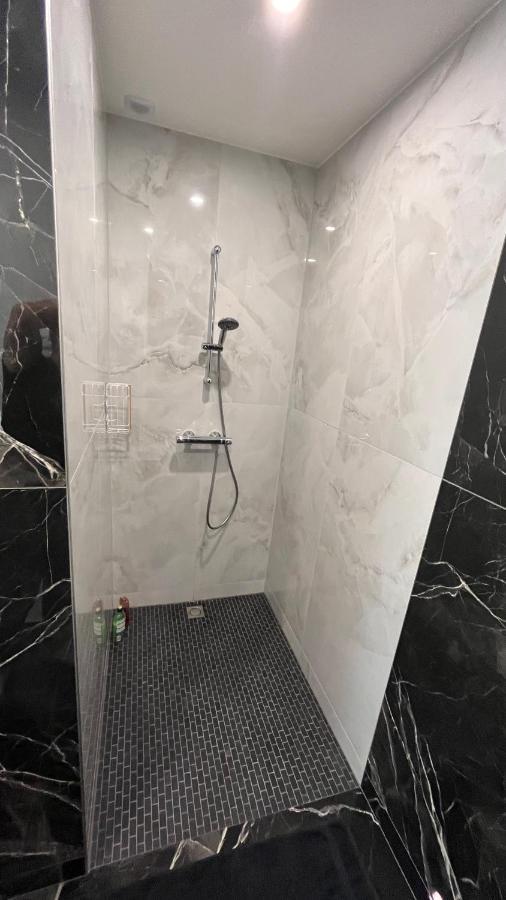 Appartement Luxe Jaune Saint-Etienne  Zewnętrze zdjęcie